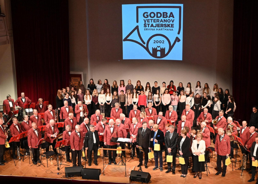 Dobra žurka - z veteransko Godbo in saksofonistom Otom Vrhovnikom 