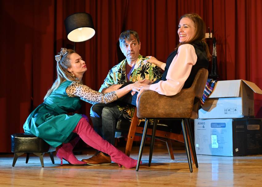 Abonma KOMEDIJA KD Pavza: Ena na milijon